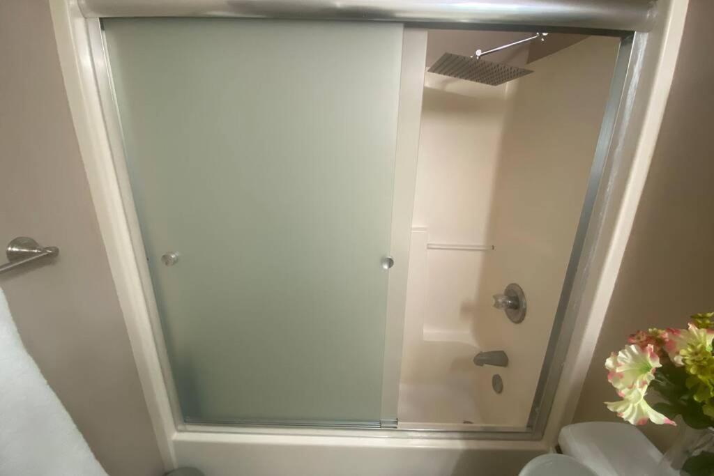 קולומביה Smart Entire Loft, 3 Bedroom 2 Bath, With 3 Tv מראה חיצוני תמונה