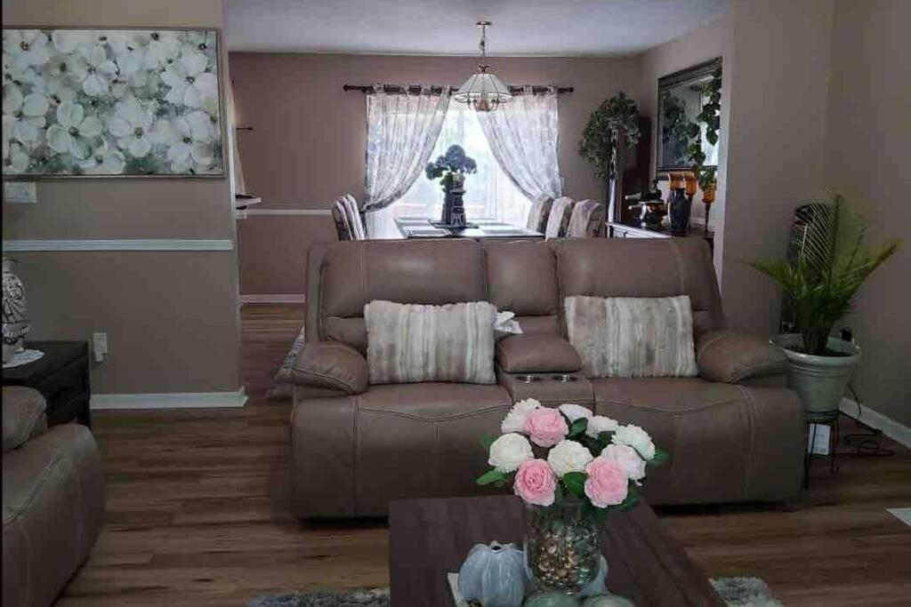 קולומביה Smart Entire Loft, 3 Bedroom 2 Bath, With 3 Tv מראה חיצוני תמונה